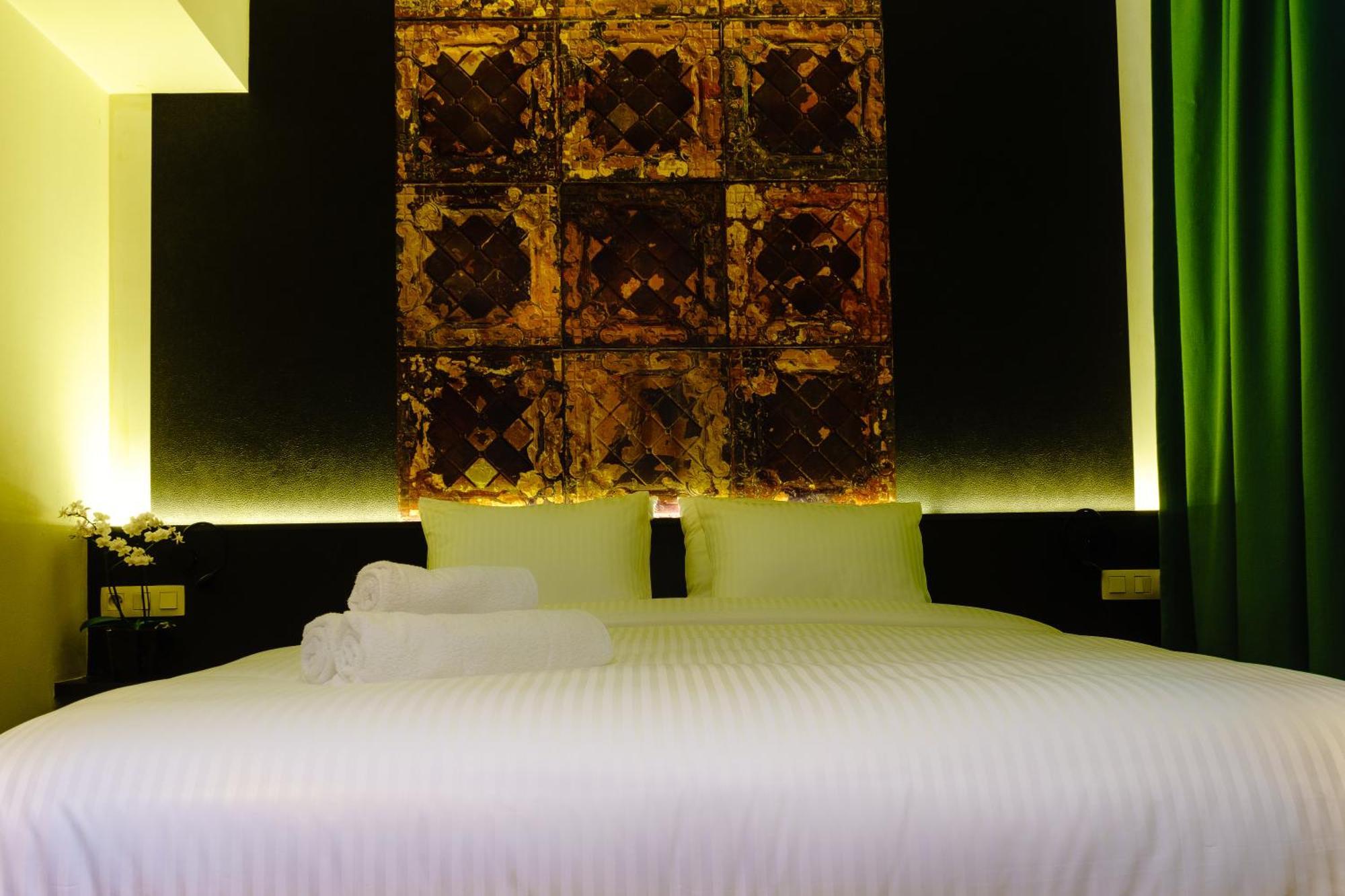 Kolmojen Hotell Sint-Truiden Exteriör bild